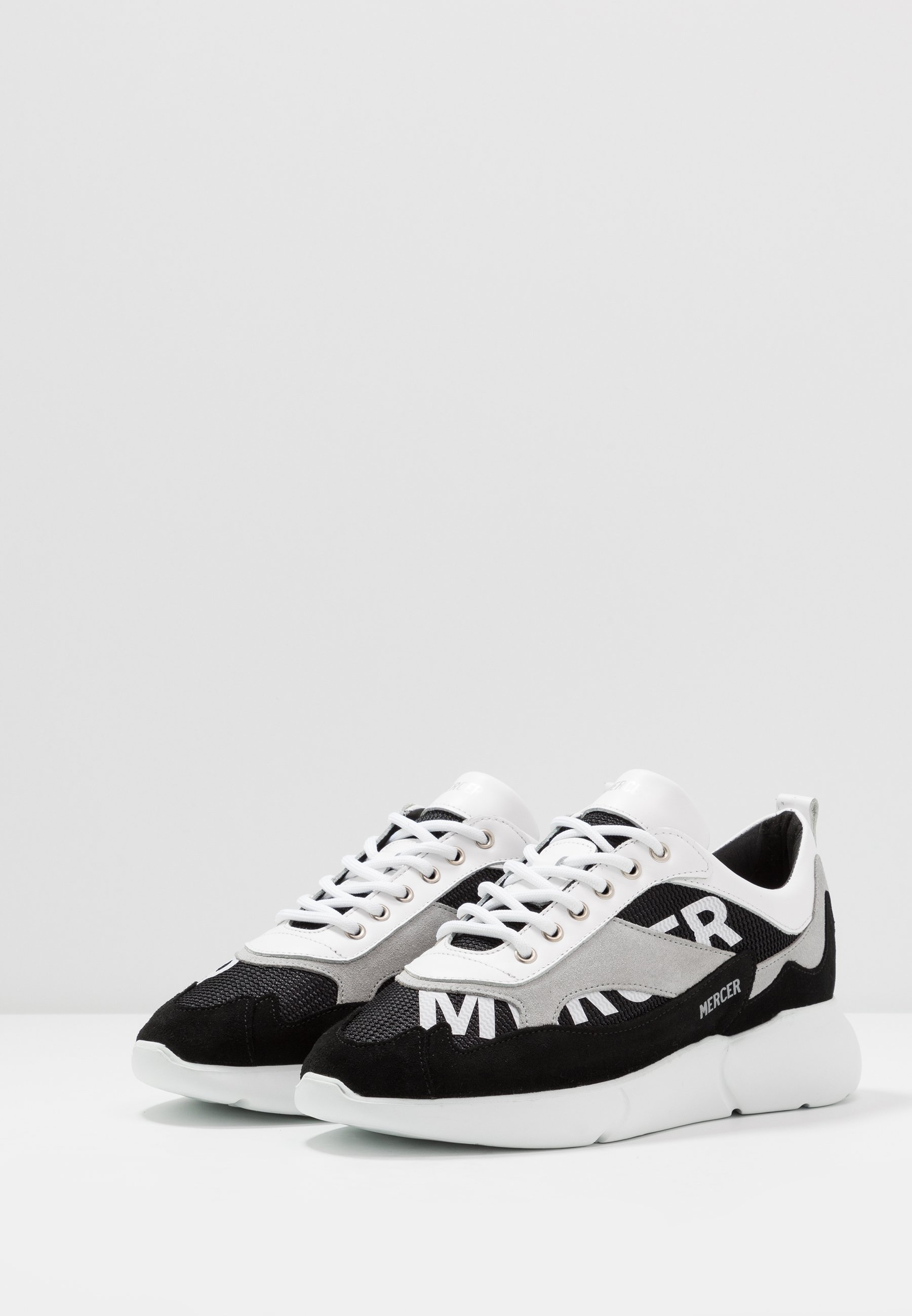 Mercer Amsterdam Joggesko blackwhitesvart Zalando.no Mercer Amsterdam THE W3RD Joggesko blackwhitesvart