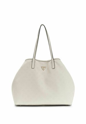 Grande borsa bianca con motivo logo in rilievo sottile, due spallacci e un piccolo emblem adi metallo triangolare sul davanti.