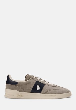 HERITAGE AERA SUEDE SNEAKER UNISEX - Zapatillas - earth grey/navy