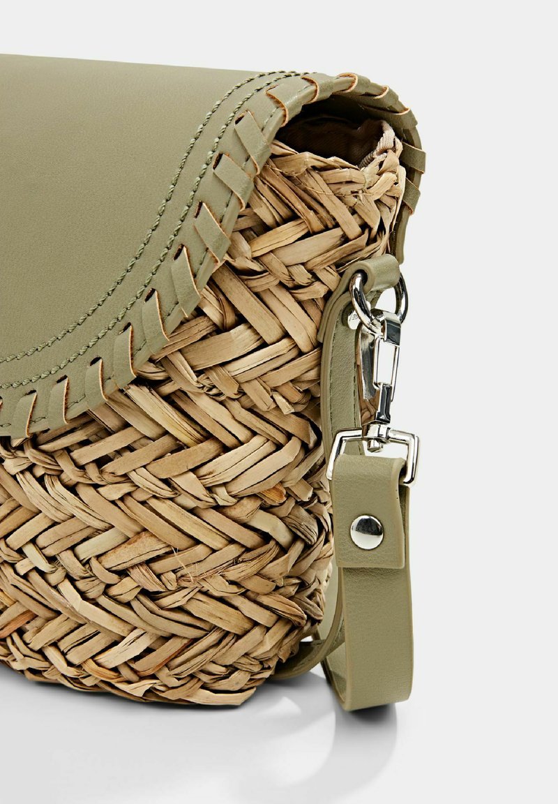 Damen Handtaschen | Esprit Umhängetasche light khaki/hellgrün-meliert - GU87130 Damen Handtaschen | Esprit Umhängetasche light khaki/hellgrün-meliert - GU87130