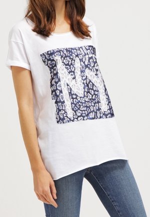 Triko s potiskem - white