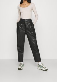 Even&Odd Sweter