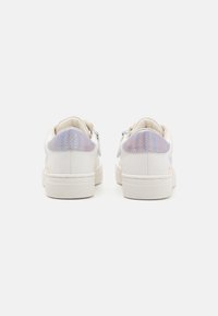 Friboo Sneakers - white