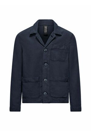 Giacca blu navy con bottoni, colletto e tre grandi tasche frontali, realizzata in tessuto morbido.