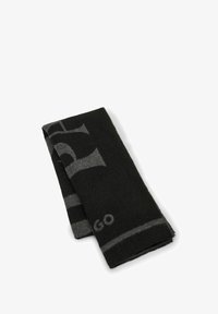 Niewybrane, black three