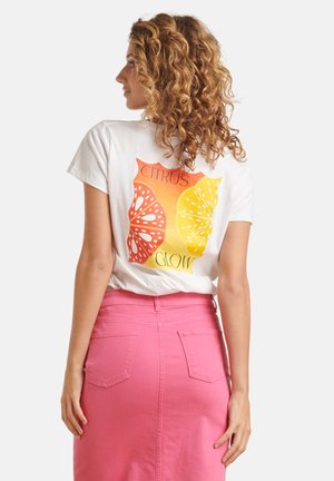 T-Shirt print - white multicolour