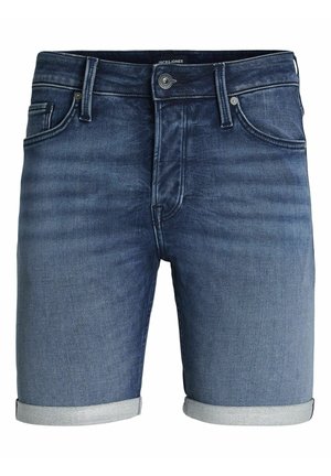 Shorts en denim bleu foncé avec une finition délavée, présentant des ourlets retroussés, cinq poches, une braguette à boutons et des détails de couture contrastés.