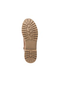 Bruine rubberen laarzenzool met een gestructureerd loopvlakpatroon, voorzien van verhoogde grip en afgeronde randen. Gegraveerd logo en maat 42 aanduidingen.