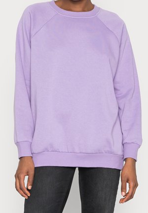 Sweater - purple