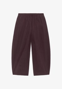 Sélectionné, dark brown