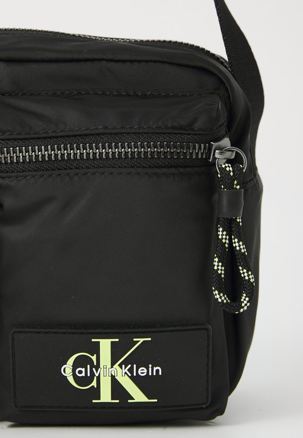 TECH UTILITY CAMERA BAG - Cross body bag3