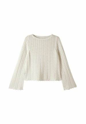 Pull en tricot blanc avec un motif en côtes verticales, des manches évasées et un ourlet festonné. Texture douce et design en tricot léger.
