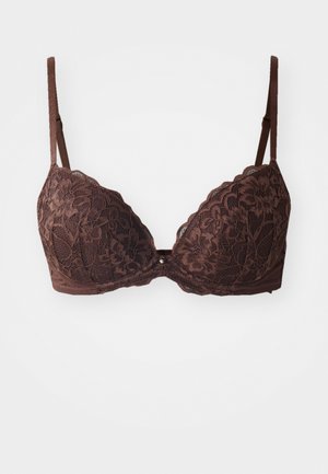 Sutien din dantelă maro cu cupe căptușite, modele florale, bretele ajustabile și un mic accent decorativ în centru. Textură de material moale.