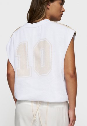 Top - white