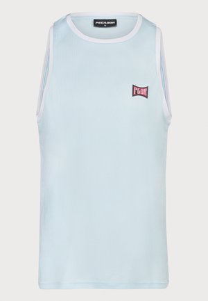 Világoskék ujjatlan felső, texturált anyagból készült, fehér díszítéssel és piros-fekete logóval a bal felső részen.