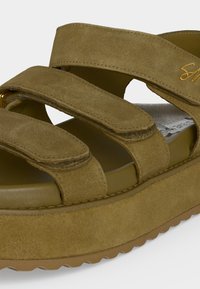 Steve Madden BIGGERMONA - Πλατφόρμες σανδάλια - khaki