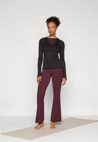 Björn Borg STUDIO LIGHT LONGSLEEVE - Top dugih rukava - black beauty
