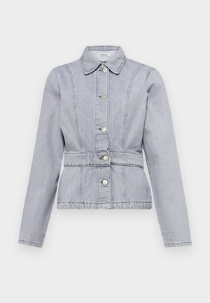 Jasnoszara kurtka dżinsowa z kołnierzem, napami, dopasowanym talią i subtelnymi detalami przeszycia. Długie rękawy o wyraźnym kroju.