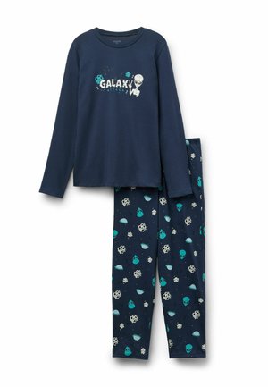 Langärmliges, navyblaues Pyjamashirt mit "GALAXY ATTACK" Grafik und Alien-Design; die passenden Hosen haben ein hellblaues Weltraummuster auf navyblauem Hintergrund.