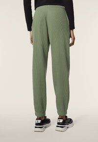 Freddy JOGGERS - Pantalones deportivos - hedge green