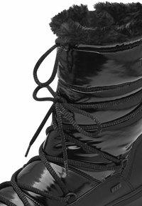 s.Oliver Bottes de neige - black