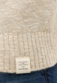 Mustang ELWOOD beżowy