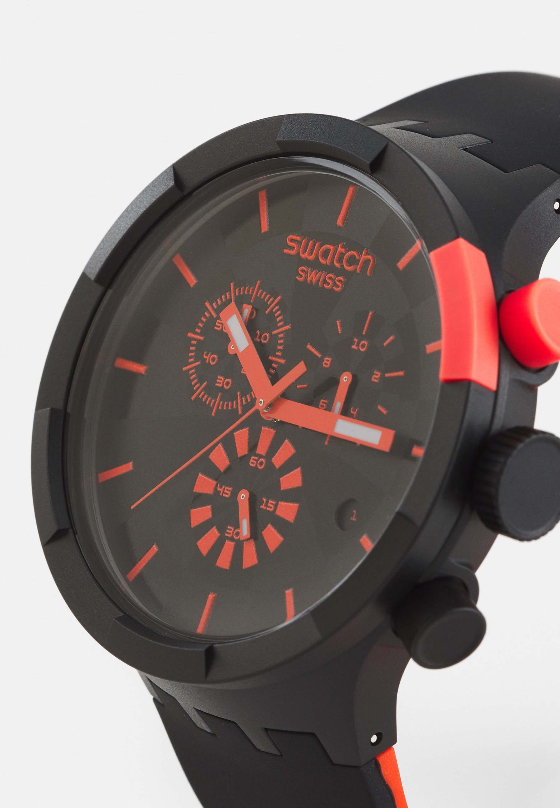 swatch red black