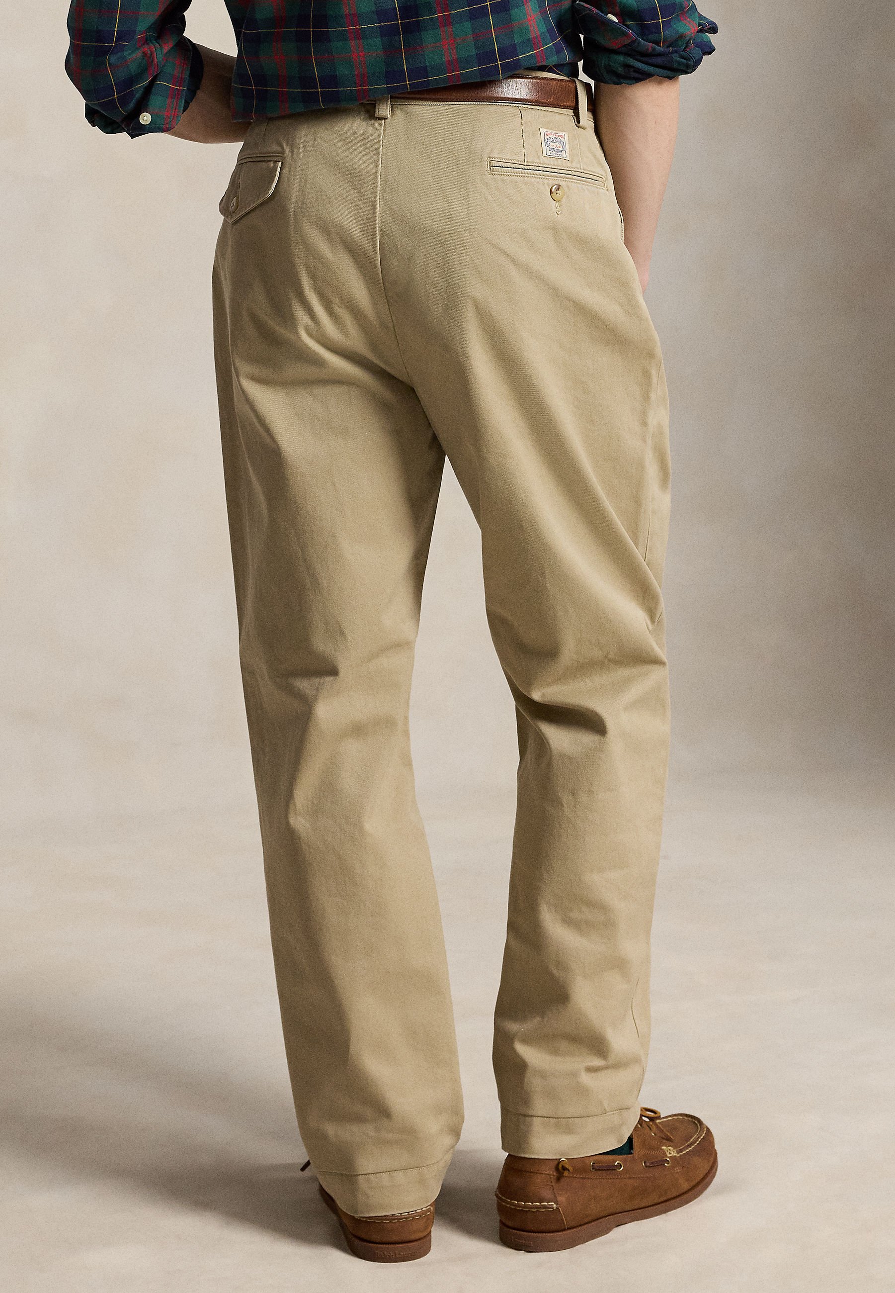 Polo Ralph Lauren WHITMAN RELAXED FIT PLEATED CHINO PANT UNISEX