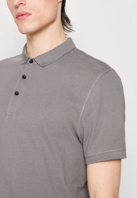 AllSaints REFORM SS - Poloskjorter - ash grey