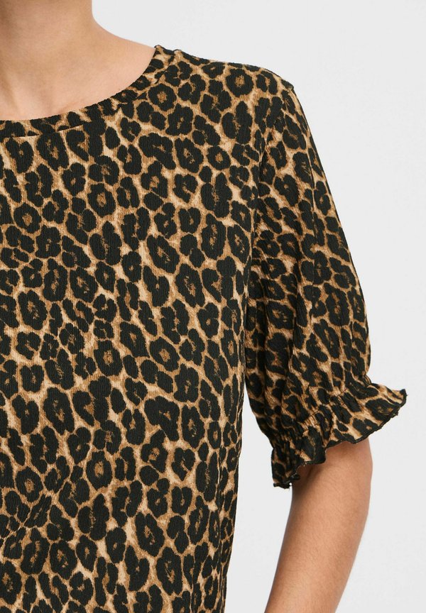 BYULEO - Print T-shirt3