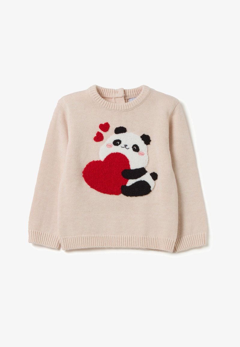 Beige gebreide trui met een glimlachende panda die een groot rood hart vasthoudt, met twee kleinere harten boven zijn hoofd.