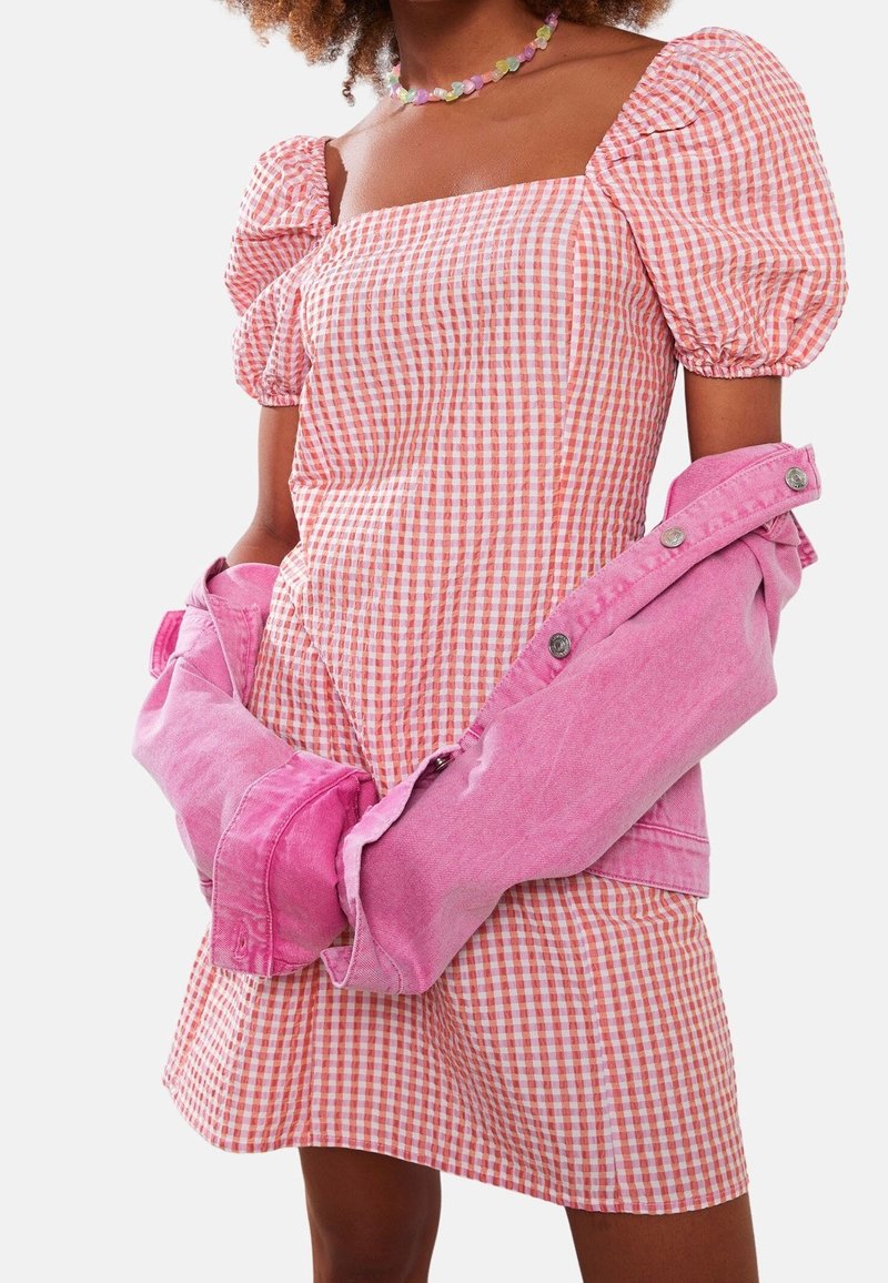 LC Waikiki Vardagsklänning - pink