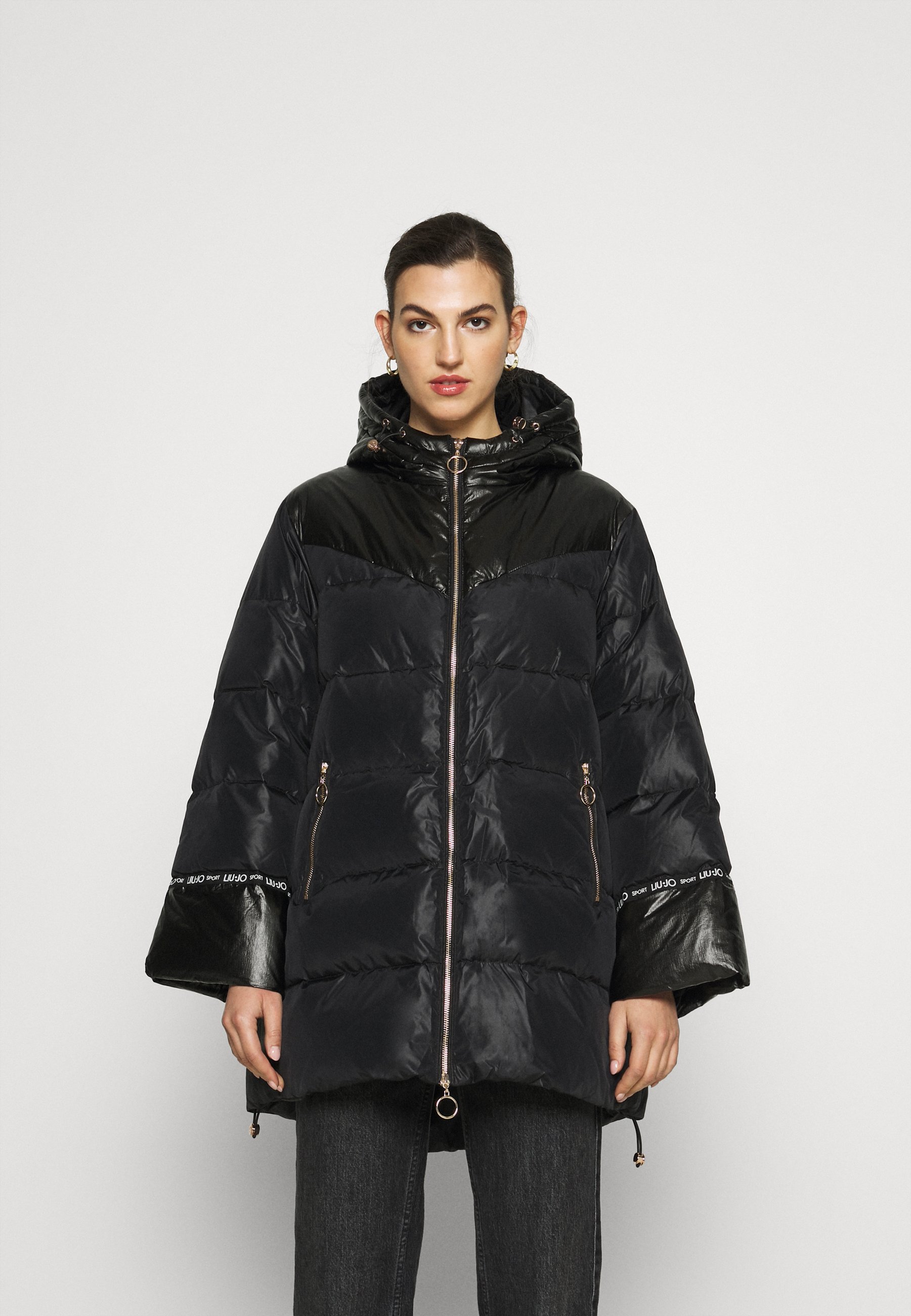 constructor Vaticinador toxicidad Liu Jo Jeans IMBOTTITO PIUMA LUNG - Abrigo de plumas - nero/negro - Zalando.es constructor Vaticinador toxicidad Liu Jo Jeans IMBOTTITO PIUMA LUNG - Abrigo de plumas - nero/negro - Zalando.es