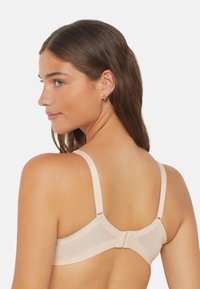 Etam Reggiseno con ferretto - lin