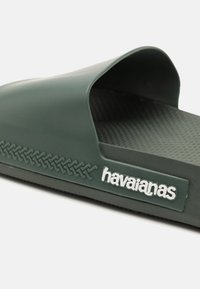Havaianas SLIDE CLASSIC UNISEX - Mules - olive green