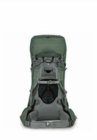 Sac à dos avec un extérieur vert foncé à finition texturée, des sangles grises et un panneau arrière en maille pour la ventilation. Comprend des boucles ajustables.