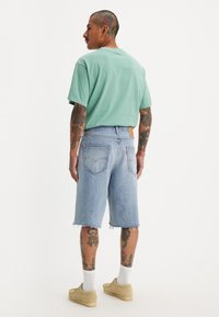 Levi's® LOOSE - Kratke hlače od trapera - gamma