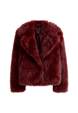 Burgunderfarbene Kunstpelzjacke mit wuscheliger Textur, breiten Revers und kurzer Passform. Besitzt ein glattes Innenfutter.