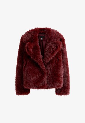 Giacca in pelliccia sintetica bordeaux con texture shaggy, ampi rever e design cropped. Presenta un rivestimento interno liscio.