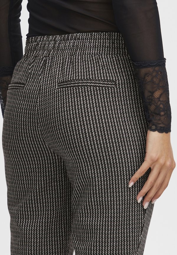 IHKATE - Trousers - port royale3