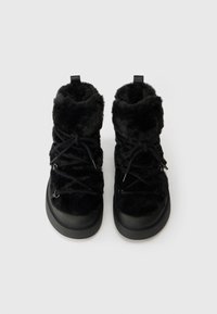 Even&Odd Suvarstomi aulinukai - black