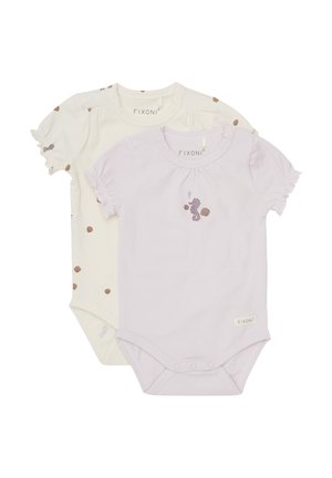 Zwei Kurzarm-Bodysuits: einer in Creme mit braunen Punkten und Muschel-Motiv, der andere in Lavendel mit einem Seepferdchen-Design. Beide haben Druckknopfverschlüsse.