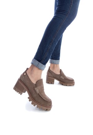 Carmela, Mocassins de ville - taupe