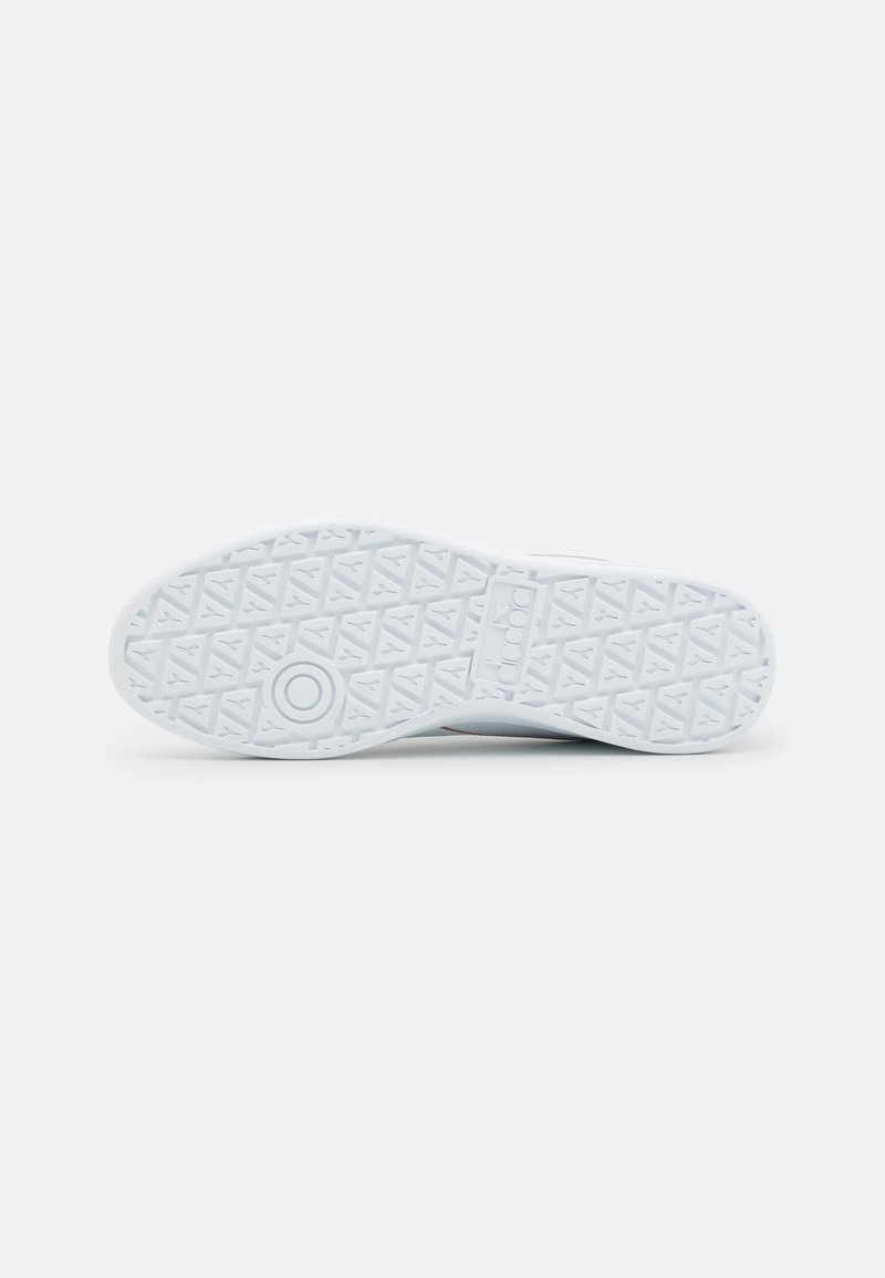 Damen Sneaker low | Diadora TORNEO Sneaker low white/frosted almond/weiß - UZ49264 Damen Sneaker low | Diadora TORNEO Sneaker low white/frosted almond/weiß - UZ49264