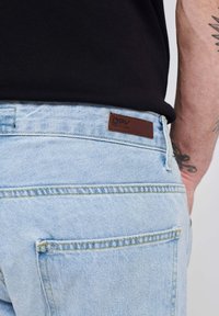 2Y Premium Džinsiniai šortai - light blue