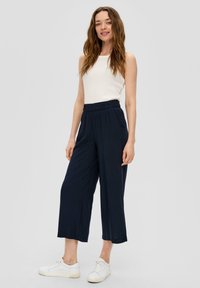 s.Oliver RELAXED - Broek - navy