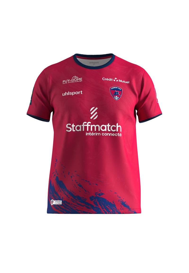 Camiseta de fútbol roja con acentos azules, cuello redondo y mangas cortas. Presenta un degradado en patrón y logos de patrocinadores en la parte frontal.