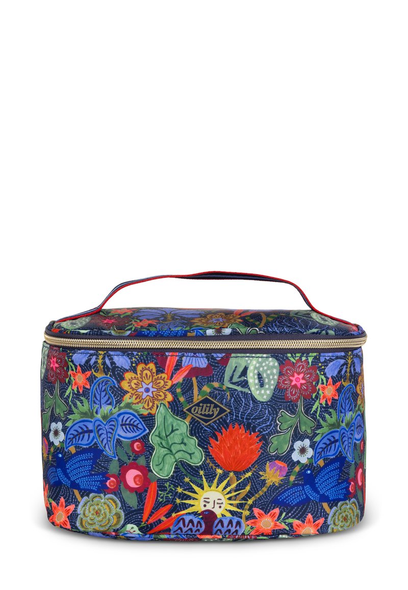 Multikleurige stoffen tas met bloemenpatroon, ronde vorm, ritssluiting en rode handgreep; beschikt over een gouden logo-accent.