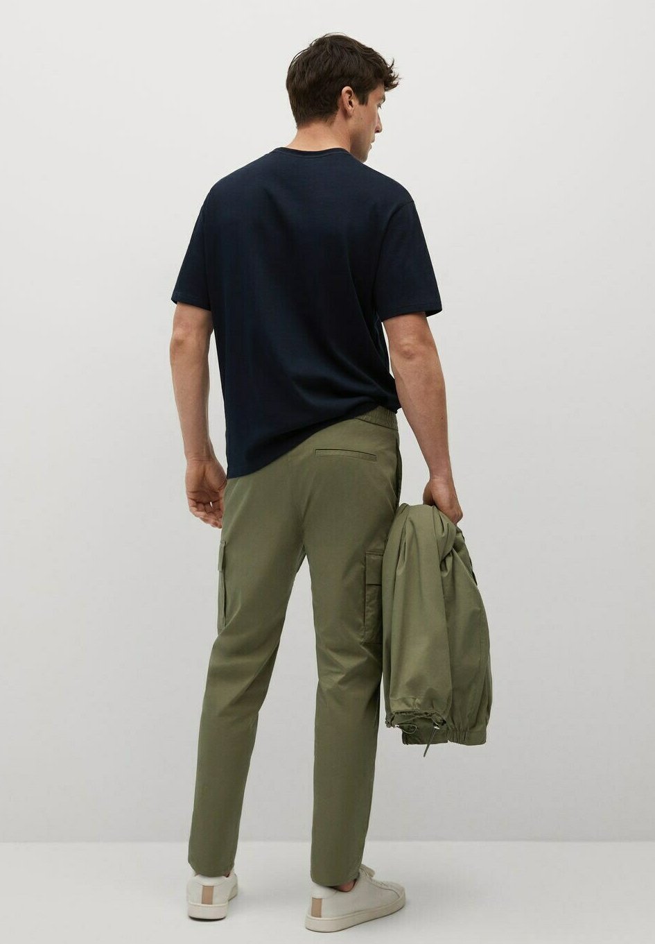 Mango CROPPED - Cargo trousers - kaki 