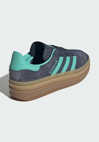 adidas Originals GAZELLE BOLD - Tenisky - shadow navy acid mint legend ink